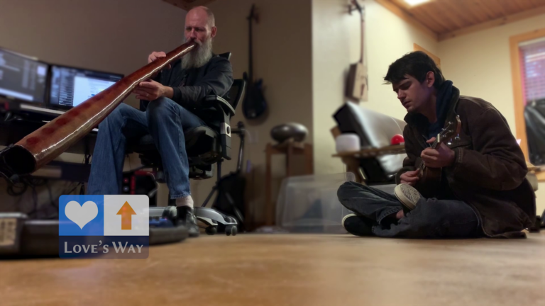 Ukulele Didgeridoo with Brian and Shannon